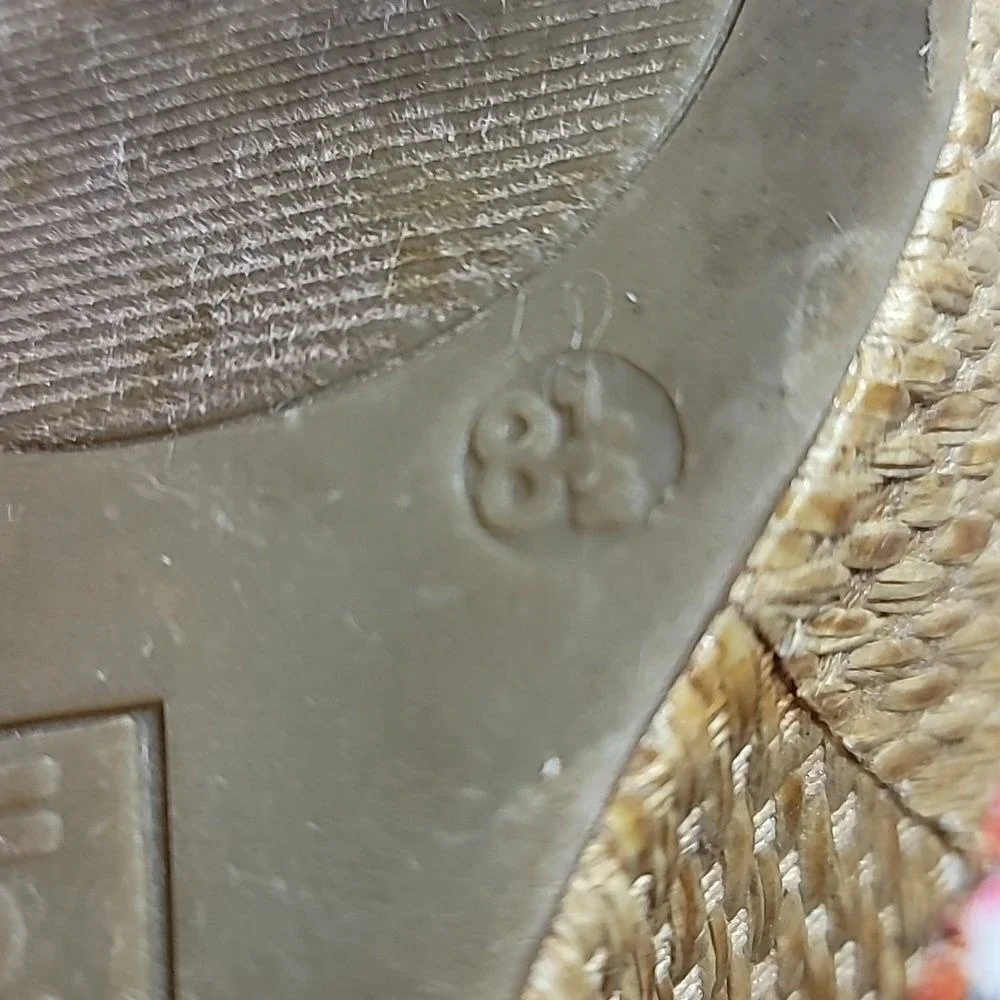Brash Summer Wildflower Platform Closed Toe‎ Shoes